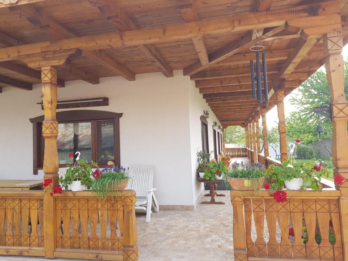 Verada Tour Guest House Somova Kültér fotó